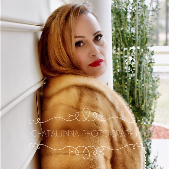 Meet your Posher, Joann - Picture 7 of 8